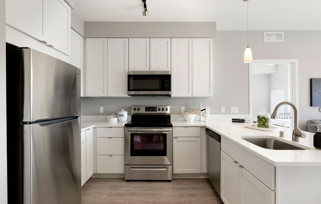 1 bed, 1 bath, 550 sqft, $1,525, Unit 311