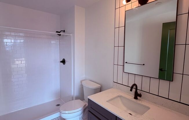 2 beds, 2 baths, 1,009 sqft, $2,200, Unit Unit 310