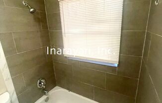 1045 Polk St
