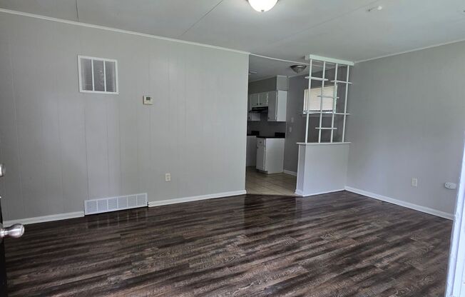 Welcome to 1222 Canfield Ave in Memphis, TN!