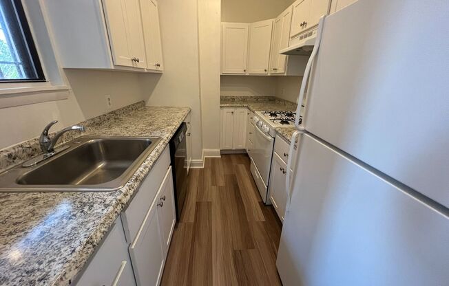 3 beds, 1 bath, 1,120 sqft, $2,349, Unit 732 S. Millvale Ave. #B3