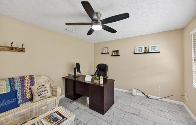 Make Your Home in Middleburg
