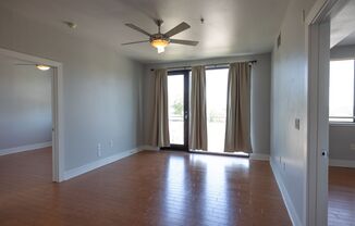 2 beds, 2 baths, $2,094, Unit # 315
