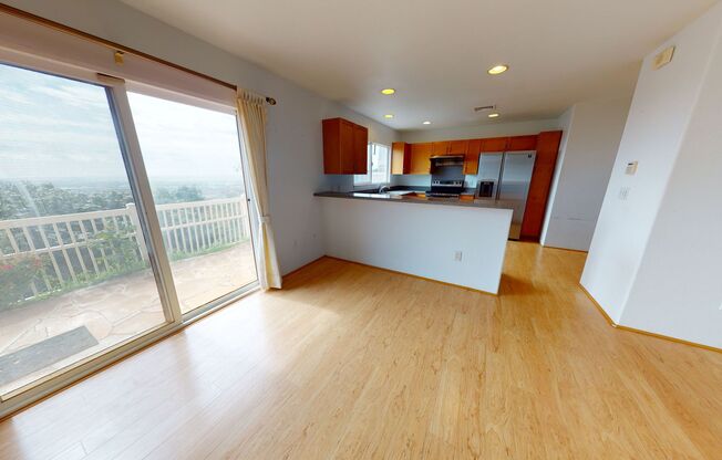 Spacious 3Bd/2.5Ba Single-Family Home in Makakilo with Great Views