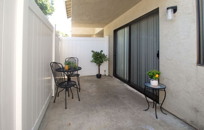 1 bed, 1 bath, 710 sqft, $2,375, Unit D-7