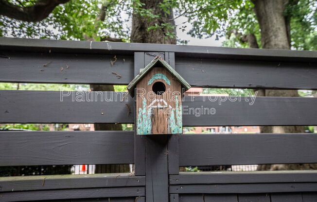 1 bed, 1 bath, 550 sqft, $1,000, Unit 6