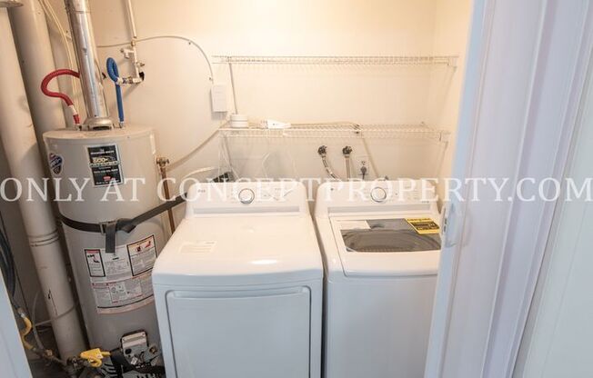 2 beds, 1 bath, 935 sqft, $1,299, Unit 30