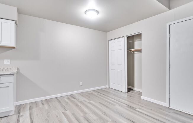 2 beds, 2 baths, 925 sqft, $1,249, Unit 3020 - H106