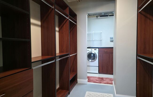 1 bed, 1.5 baths, $2,500, Unit Unit 12A