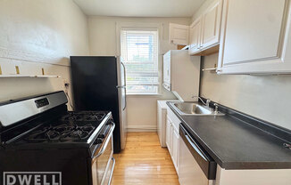 4216 North Clark St.