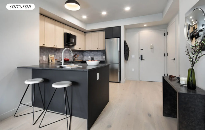 1 bed, 1 bath, $3,199, Unit 805
