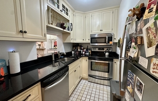 46 DWIGHT ST