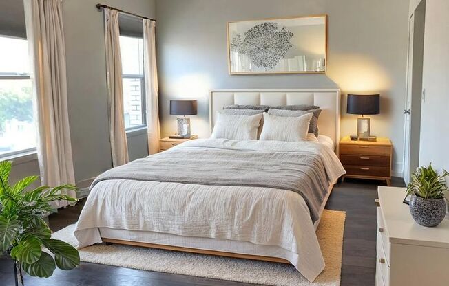 Charming Living in Historic West Adams at 1906 Cimarron Street