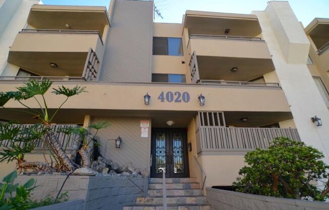 5th Street Apartments- Luxurious Bedrooms with Covered Parking! Call Now!