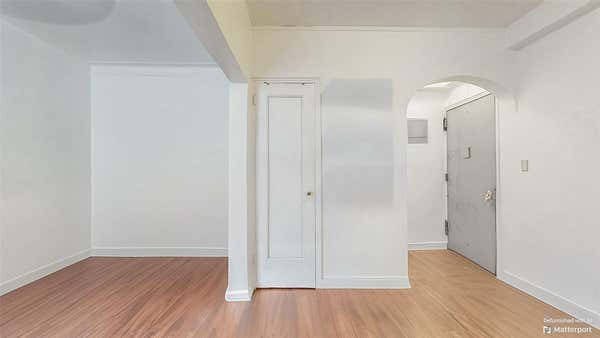 1 bed, 1 bath, 600 sqft, $1,900, Unit 910