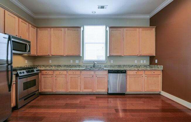 Two Bedroom, 2.5 Bath Gated Condo, blocks from downtown