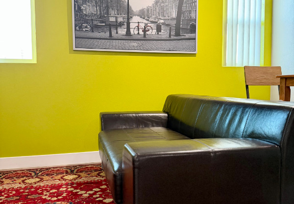 1265 E ADAMS BOULVEDARD