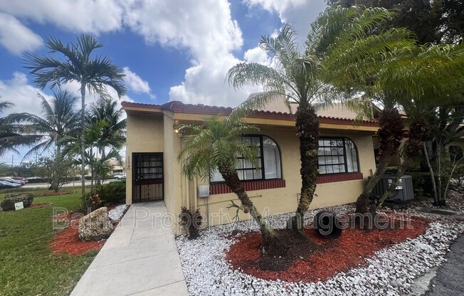 11720 SW 103 LN