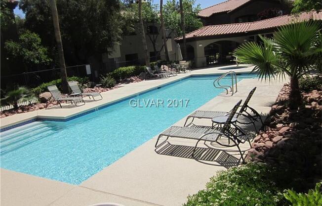 2 beds, 2 baths, $1,395, Unit #1033