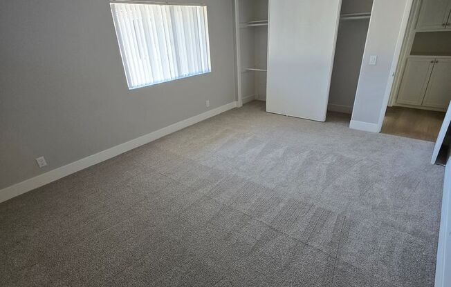 1 bed, 1 bath, 800 sqft, $2,450, Unit 1T