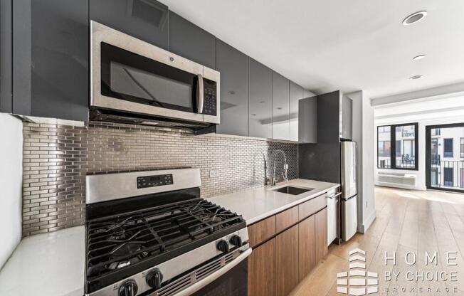 1 bed, 1.5 baths, $3,295, Unit 126-2B