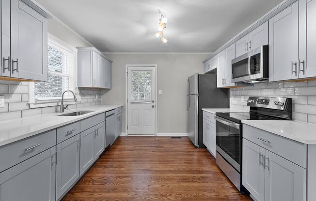 Comfort, Convenience & Value - Charming, Renovated Home!! ADMIN FEES WAIVED *Limited Time Only*