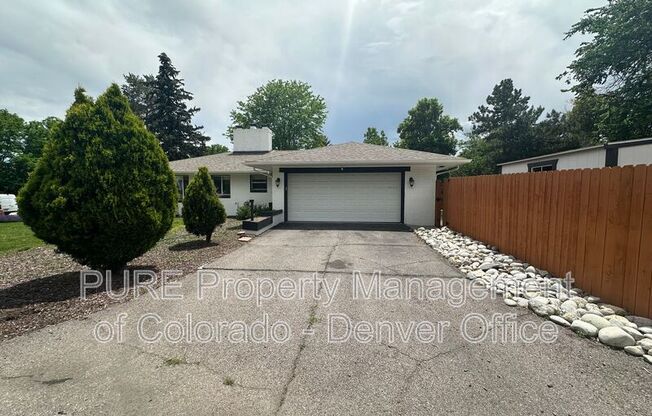787 CRES LN