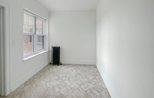 2 beds, 1 bath, 635 sqft, $1,095, Unit 208