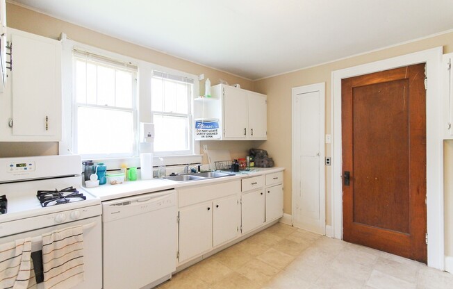 PRELEASING for AUGUST! Dishwasher Included