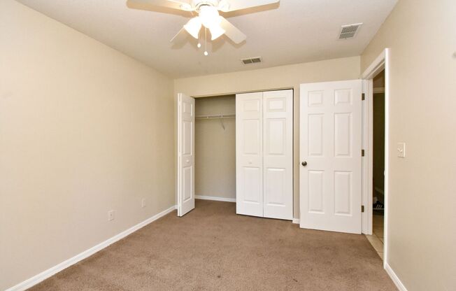 3 beds, 2 baths, $1,700