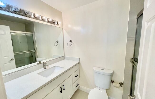 3 beds, 2 baths, $6,200