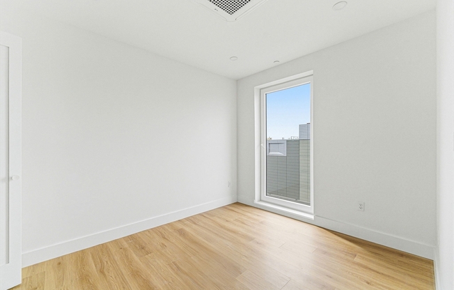 1 bed, 1 bath, 486 sqft, $2,580, Unit 305