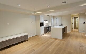 Luxurious 2 Bed 2 Bath Garden Level Condo In Desired Old City II - Dupont Circle