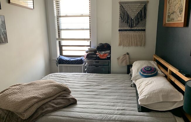 1 bed, 1 bath, 450 sqft, $1,595, Unit 4715-34N