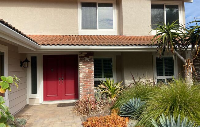 Updated 5 Bed, 3 Bath in Lomas Santa Fe Hills with Spectacular Views!!