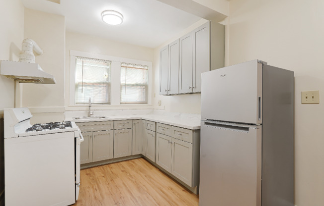 1732 6th Ave 7