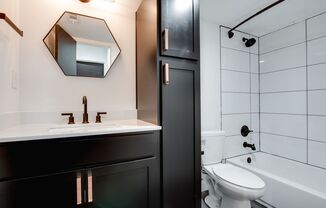 1 bed, 1 bath, 698 sqft, $1,323, Unit 1108