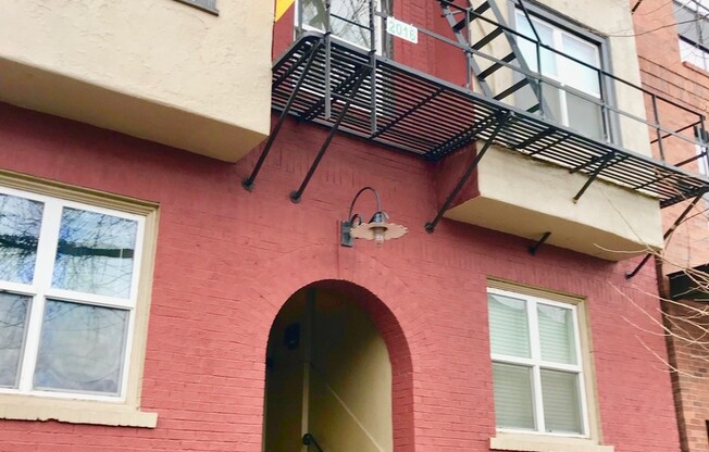 S0180 - Pettygrove Apartments
