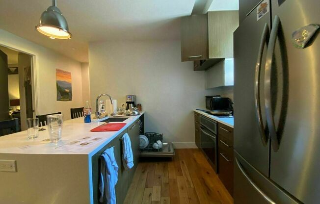 72 Willoughby St.