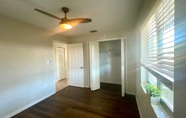 2 beds, 1 bath, 750 sqft, $1,399, Unit 9