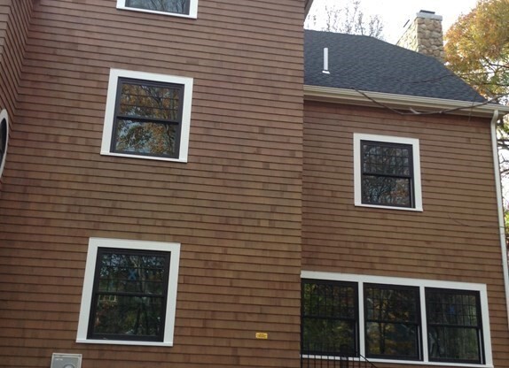 121 E EMERSON