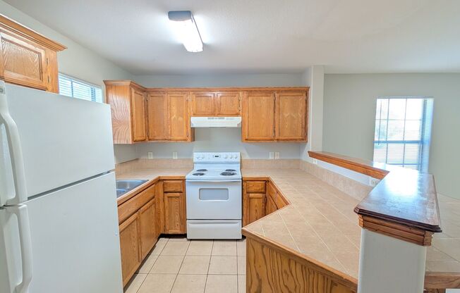 2 beds, 1.5 baths, 1,000 sqft, $925, Unit 8