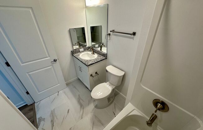 2 beds, 2.5 baths, 1,252 sqft, $1,949, Unit 105