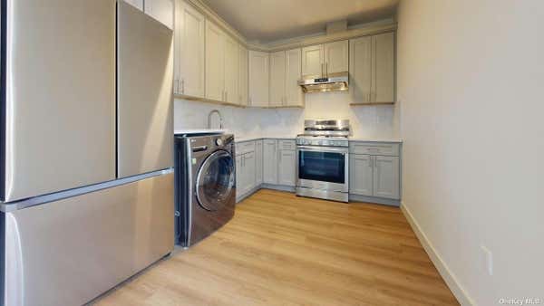 1 bed, 1 bath, 590 sqft, $3,000, Unit 9B