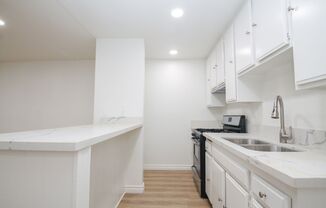 Studio, 1 bath, 472 sqft, $1,625, Unit 1