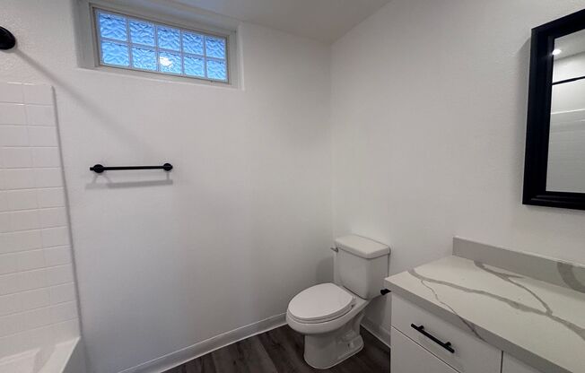 2 beds, 2 baths, 1,069 sqft, $2,998, Unit 209