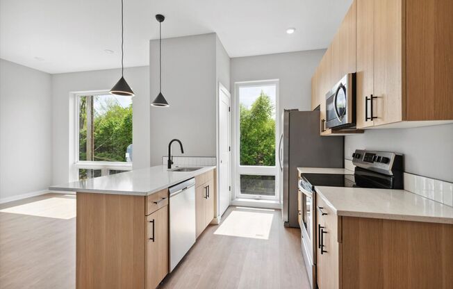 1 bed, 1 bath, 557 sqft, $1,414, Unit Unit 313