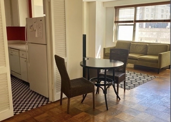 1 bed, 1 bath, 735 sqft, $2,950, Unit 9S