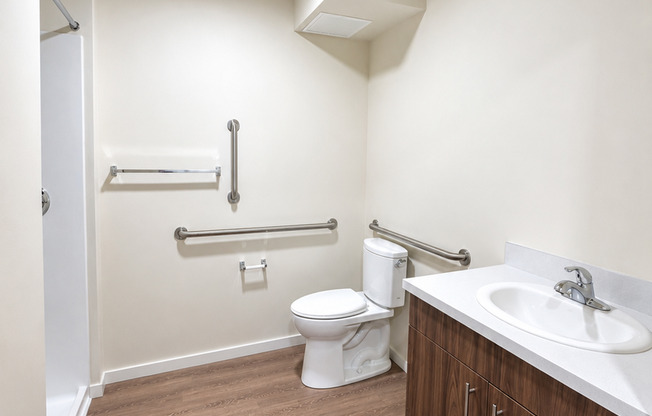 Studio, 1 bath, 175 sqft, $1,195, Unit 404