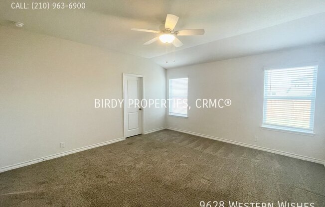 3 beds, 2 baths, 1,656 sqft, $1,950